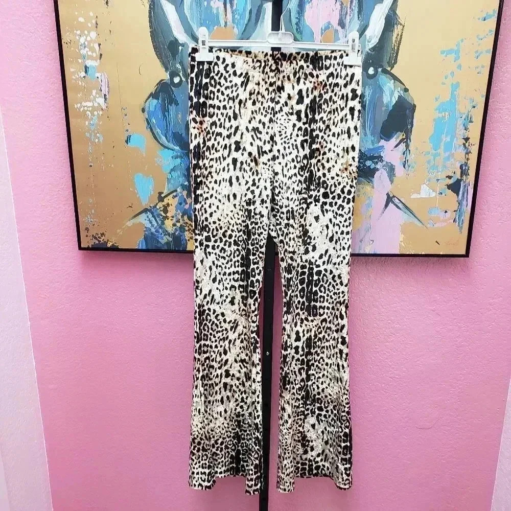 Animal Print Bell Bottom Pull on Pant